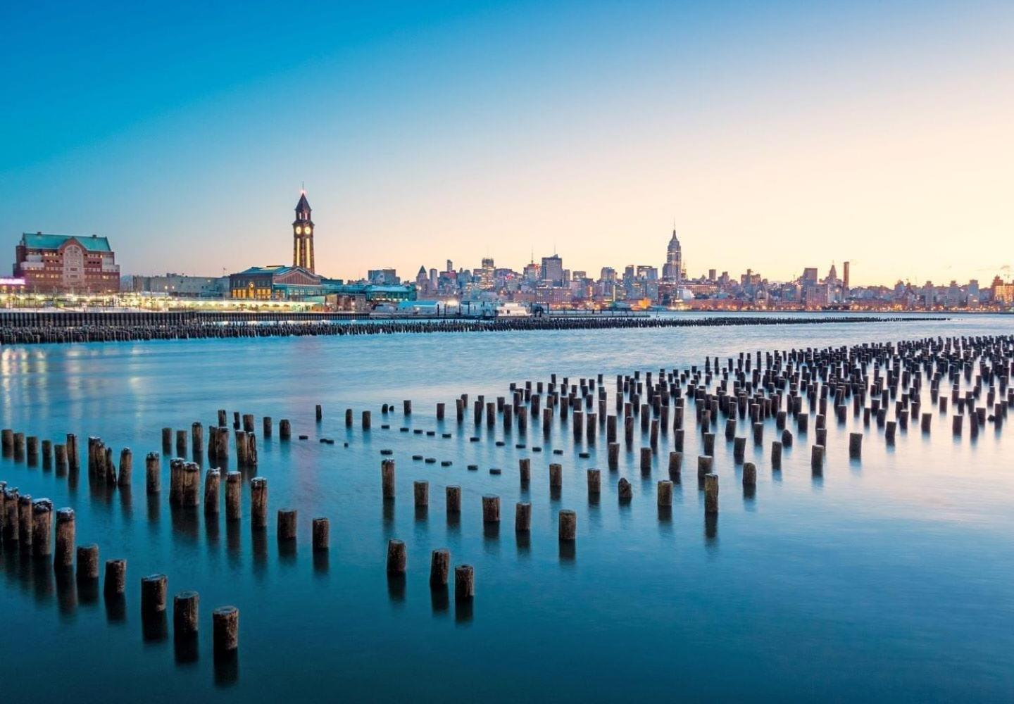 Chic Penthouse 15 Minutes From Nyc - Bus Stop At Doorstep Hoboken Exterior foto
